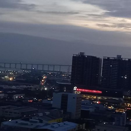 Unit Near Sm City,Gaisano Mall Of Cebu,Robinsons Galleria Eksteriør billede
